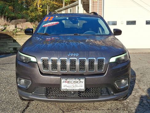 Certified 2022 Jeep Cherokee Limited image 2