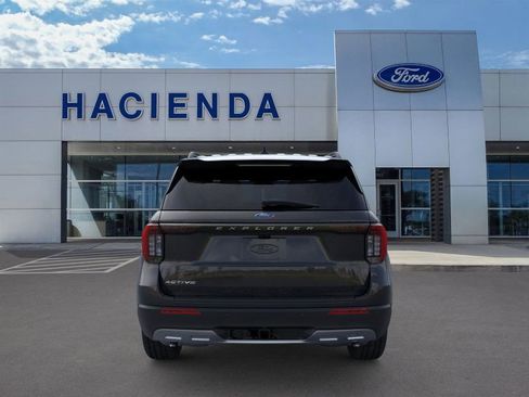 New 2026 Ford Explorer Active w/ Active Comfort Package RWD image 5