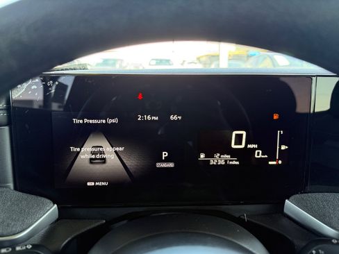 Used 2025 Nissan Kicks SV FWD image 18