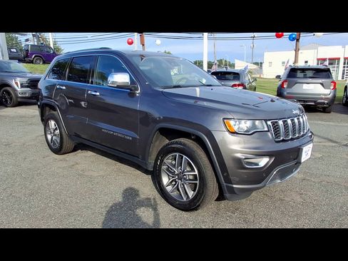 Used 2021 Jeep Grand Cherokee Limited AWD/4WD image 2