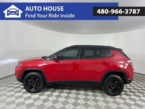 Used 2023 Jeep Compass Trailhawk AWD/4WD image 8
