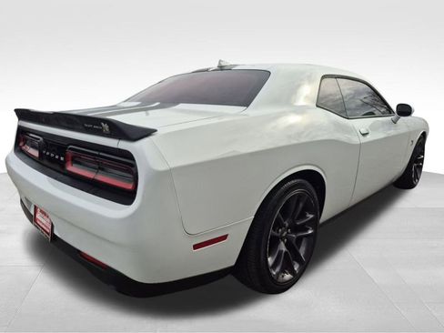 Used 2020 Dodge Challenger R/T Scat Pack image 11