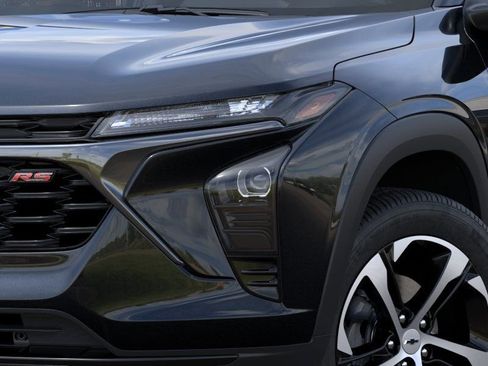 New 2026 Chevrolet Trax RS w/ Driver Confidence Package FWD image 10