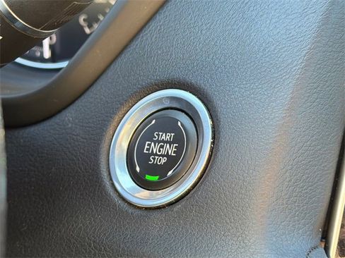 Used 2023 Cadillac XT4 Sport image 24