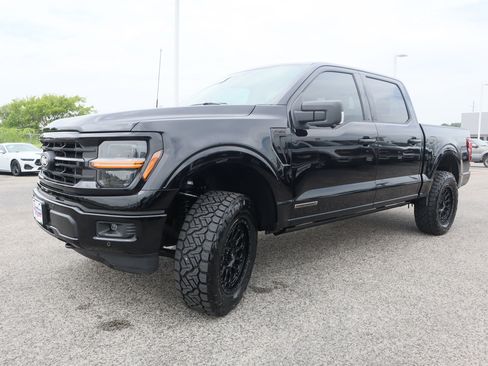 New 2025 Ford F150 XLT w/ Equipment Group 302A MID image 9