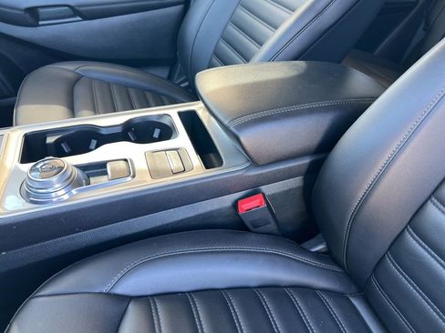 Used 2024 Ford Edge SEL image 28