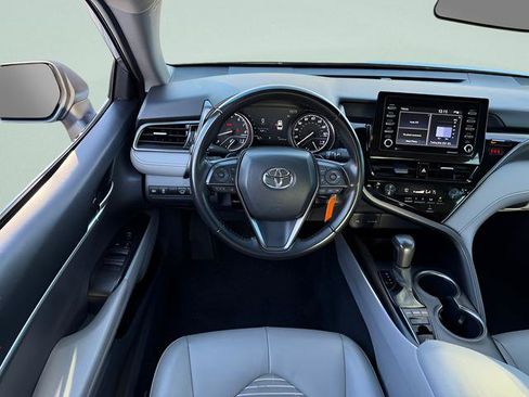Used 2023 Toyota Camry SE AWD/4WD image 7