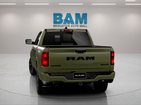 New 2026 RAM 1500 Big Horn AWD/4WD image 9