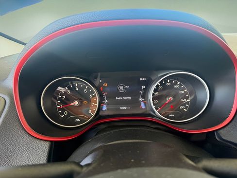 Used 2020 Jeep Compass Trailhawk image 25