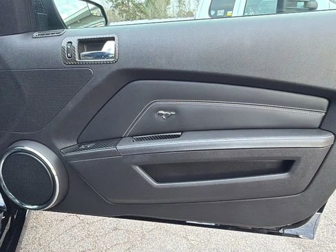 Used 2013 Ford Mustang GT Premium w/ Comfort Pkg image 12