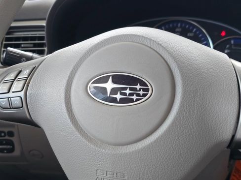 Used 2010 Subaru Forester 2.5X Premium AWD/4WD image 32