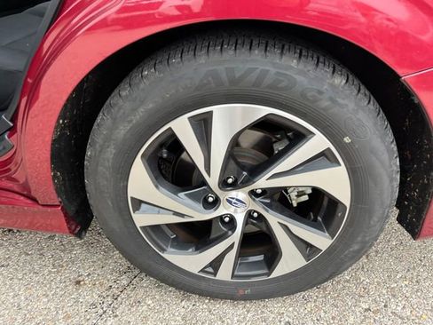 Certified 2025 Subaru Legacy Premium image 21