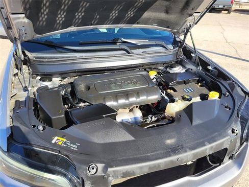 Used 2020 Jeep Cherokee Latitude Plus image 32