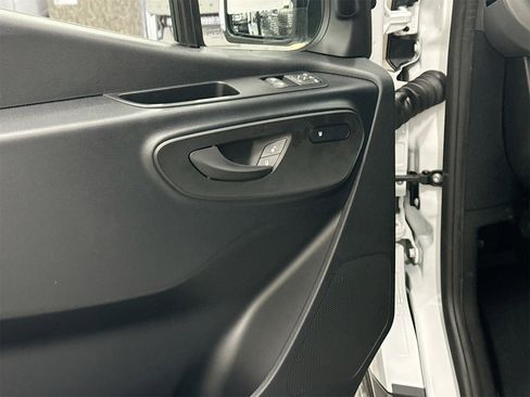 New 2025 Mercedes-Benz Sprinter 2500 image 18