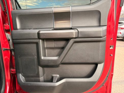 Used 2019 Ford F150 XLT w/ Equipment Group 302A Luxury AWD/4WD image 9