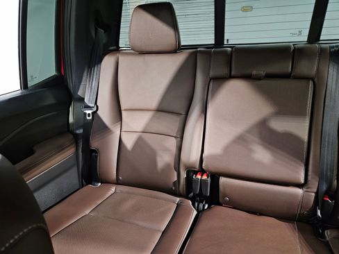 Used 2025 Honda Ridgeline RTL image 12