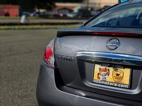 Used 2012 Nissan Altima 2.5 S w/ 20th Anniversary Pkg FWD image 8