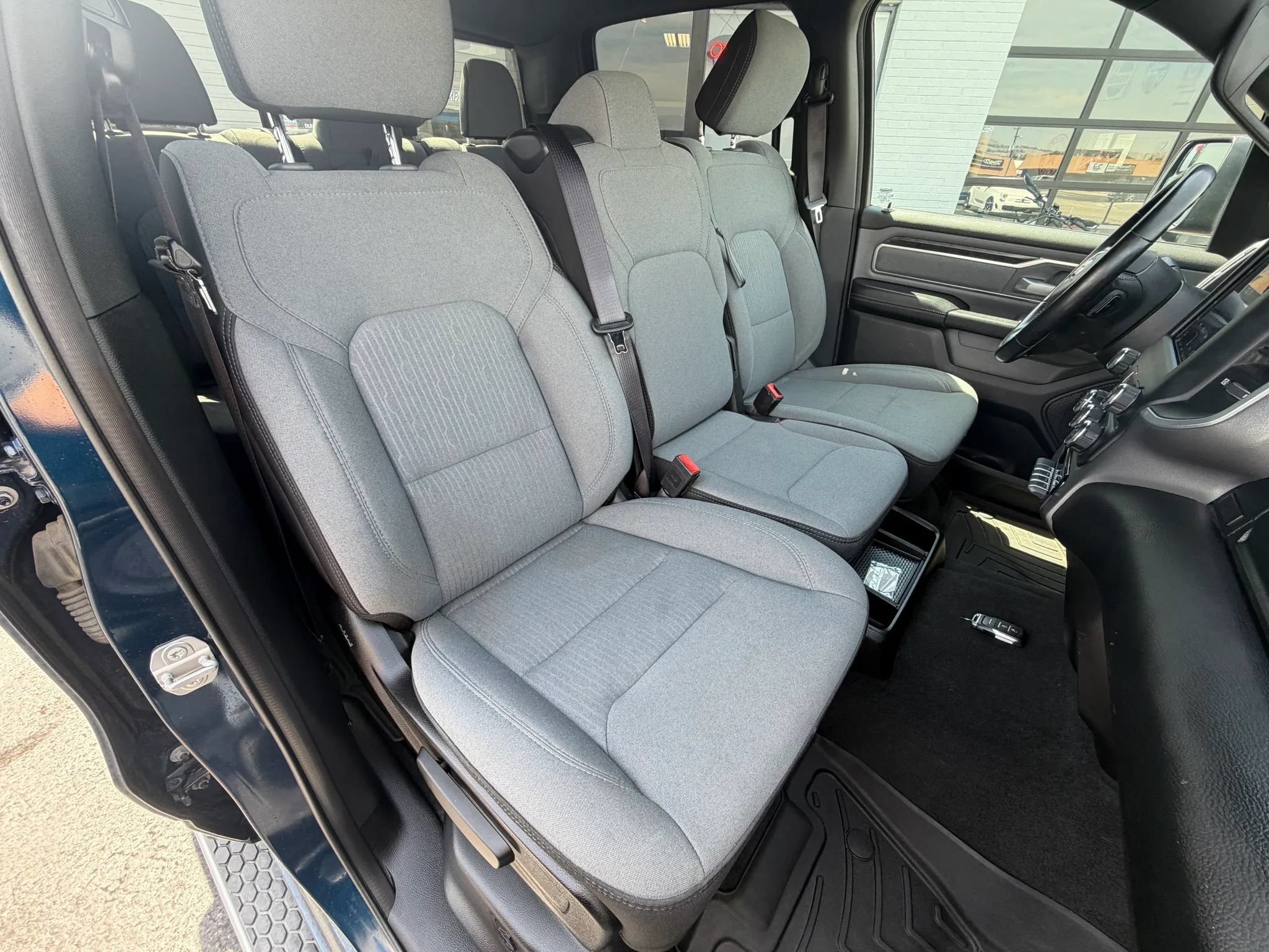 Used 2021 RAM 1500 Big Horn AWD/4WD image 13