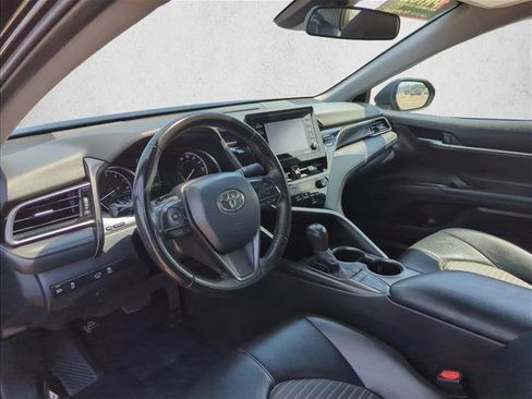 Used 2024 Toyota Camry SE FWD image 10