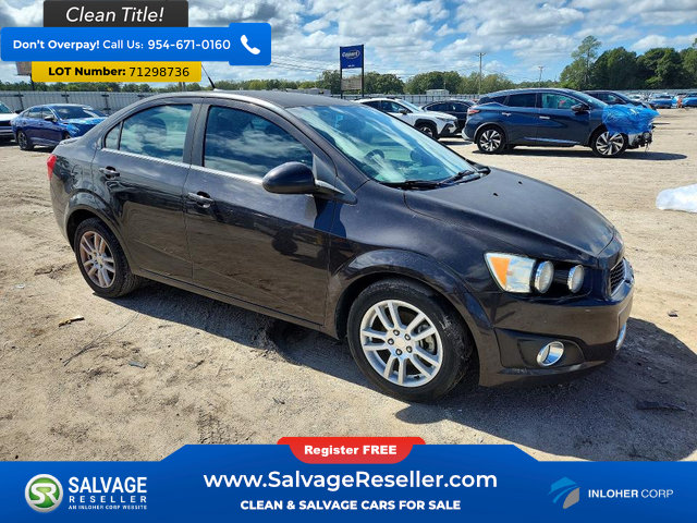 Used 2014 Chevrolet Sonic LT w/ Wheels and Fog Lamp Package FWD image 5