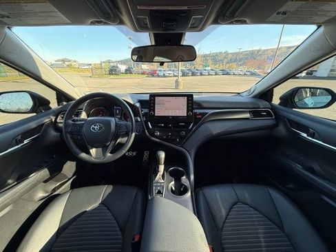 Used 2022 Toyota Camry TRD w/ TRD Package w/JBL Audio image 13