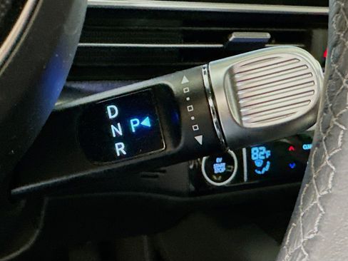 Used 2024 Hyundai Ioniq 6 SEL image 25