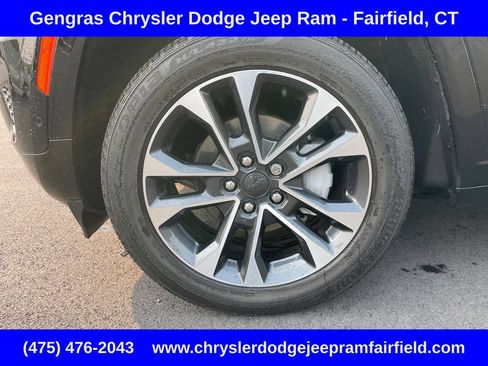 Certified 2023 Jeep Grand Cherokee Overland AWD/4WD image 12