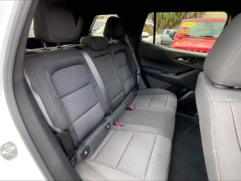 Certified 2025 Chevrolet Equinox LT w/ Safety and Technology Package image 26