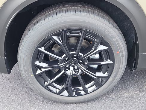 New 2026 MAZDA CX-70 3.3 Turbo w/ Premium Plus Pkg image 3