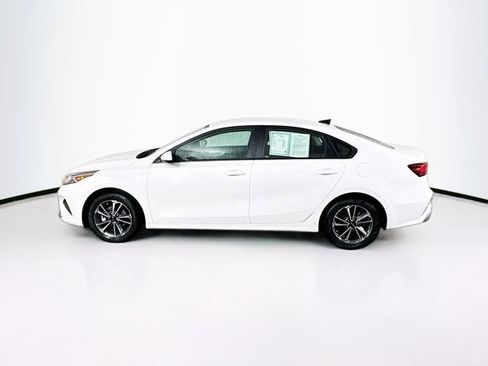 Certified 2023 Kia Forte LXS image 8