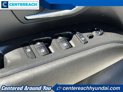 Used 2023 Hyundai Tucson SEL AWD/4WD image 14