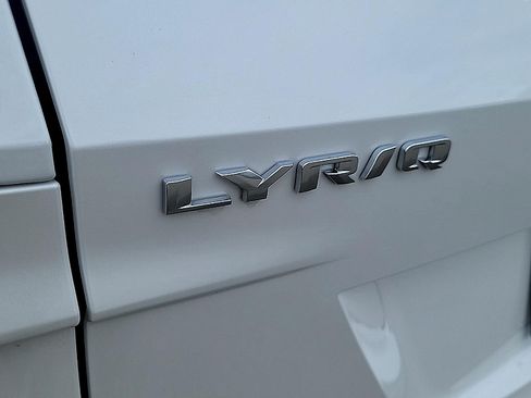 Used 2024 Cadillac Lyriq Sport w/ Nappa Leather Package AWD/4WD image 31
