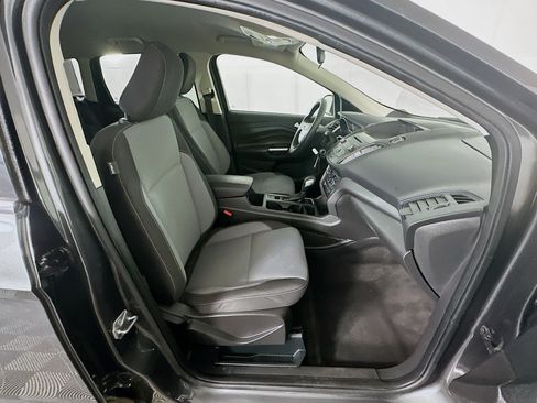 Used 2018 Ford Escape SE FWD image 28