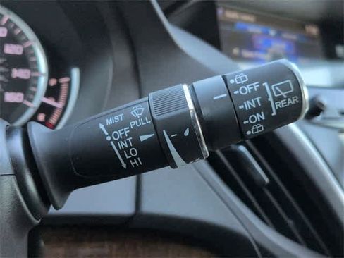 Used 2017 Acura MDX FWD image 28