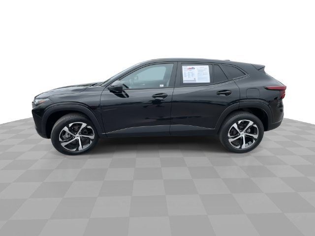 Used 2024 Chevrolet Trax RS w/ Driver Confidence Package FWD image 5