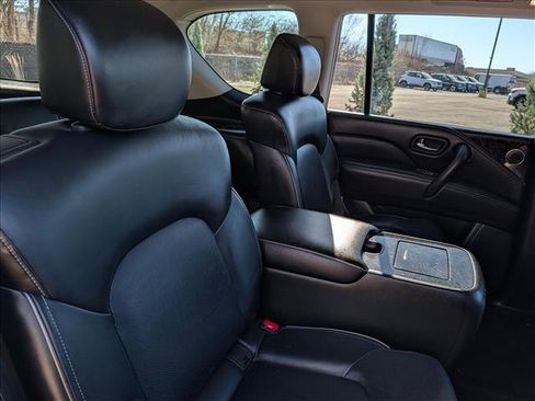 Used 2021 INFINITI QX80 Luxe image 16