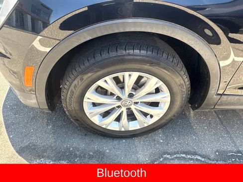 Used 2019 Volkswagen Tiguan SE AWD/4WD image 6