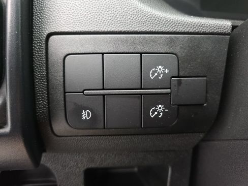 Used 2025 RAM ProMaster 2500 w/ U-Haul Equipment Group FWD image 22