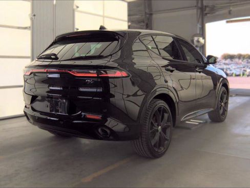 Used 2024 Dodge Hornet R/T w/ Track Pack AWD/4WD image 9
