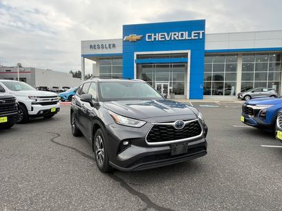 Used 2020 Toyota Highlander XLE