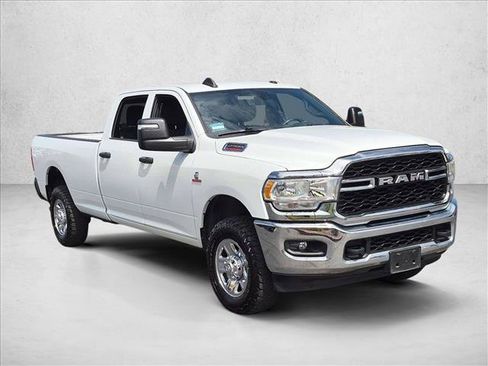 Used 2023 RAM 2500 Tradesman AWD/4WD image 3