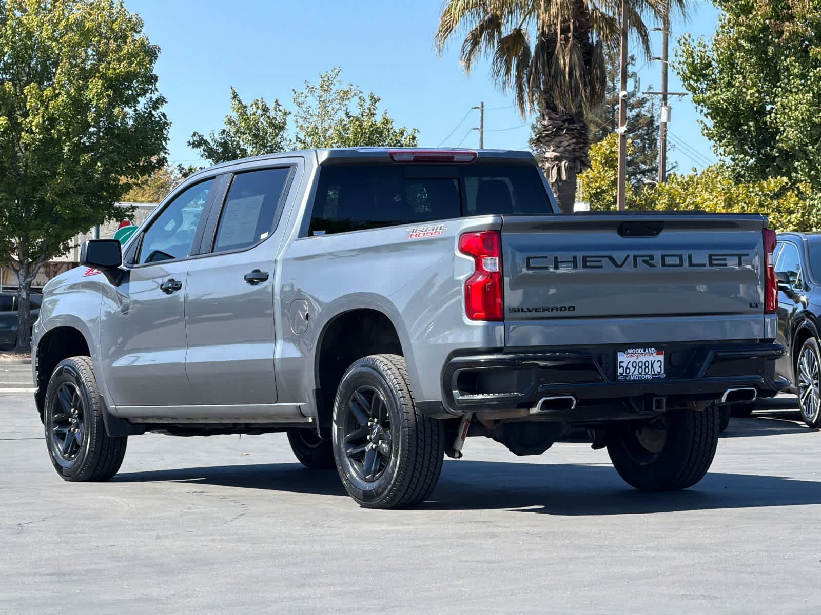Used 2022 Chevrolet Silverado 1500 LT Trail Boss w/ LT Trail Boss Premium Package AWD/4WD image 7