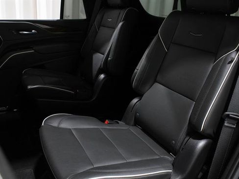 Certified 2021 Cadillac Escalade Premium Luxury image 22