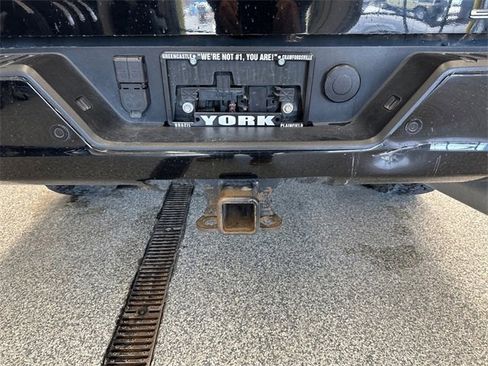 Used 2022 GMC Sierra 2500 Denali w/ Technology Package image 18