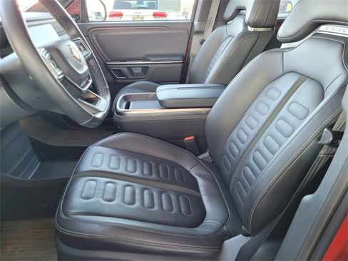 Used 2023 Rivian R1S Adventure image 14