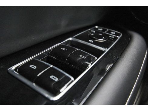 New 2026 Cadillac Optiq Luxury 1 image 14