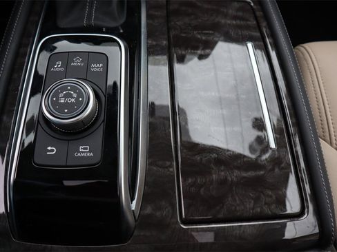 Certified 2024 Nissan Armada Platinum w/ Cargo Package image 30