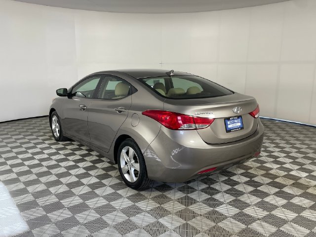 Used 2011 Hyundai Elantra GLS w/ Preferred Equipment Pkg 3 FWD image 21