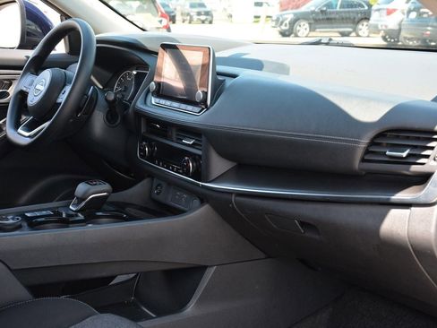 Used 2024 Nissan Rogue SV AWD/4WD image 20