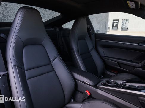 Used 2024 Porsche 911 Carrera 4S w/ Sport Package AWD/4WD image 33